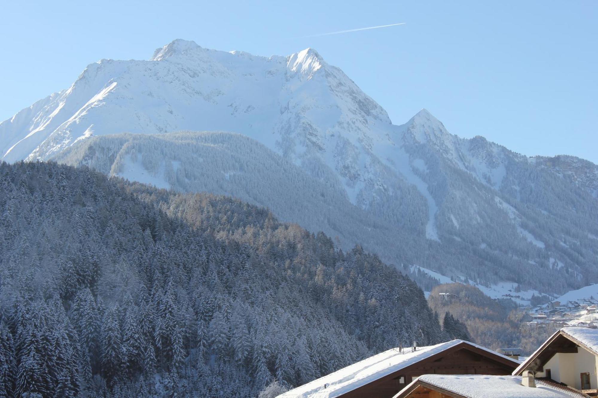 Apart Mountain Lodge Mayrhofen Zewnętrze zdjęcie